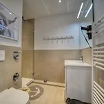 - Haus F, App 0f0203 Διαμέρισμα *