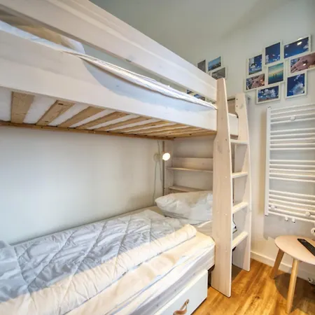 - Haus F, App 0f0203 Appartamento *